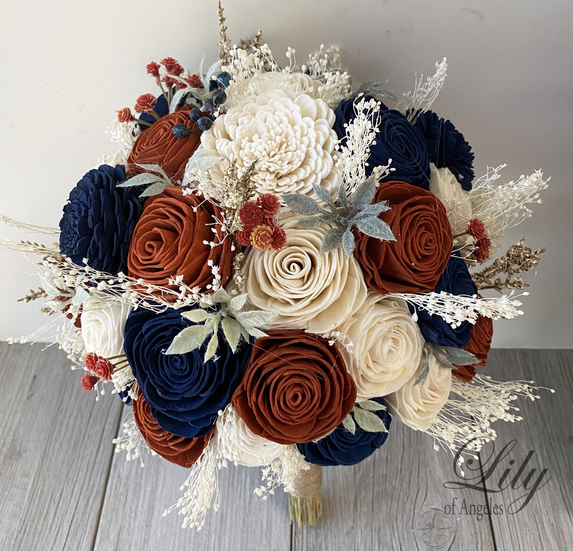 Midnight Amber Bouquet