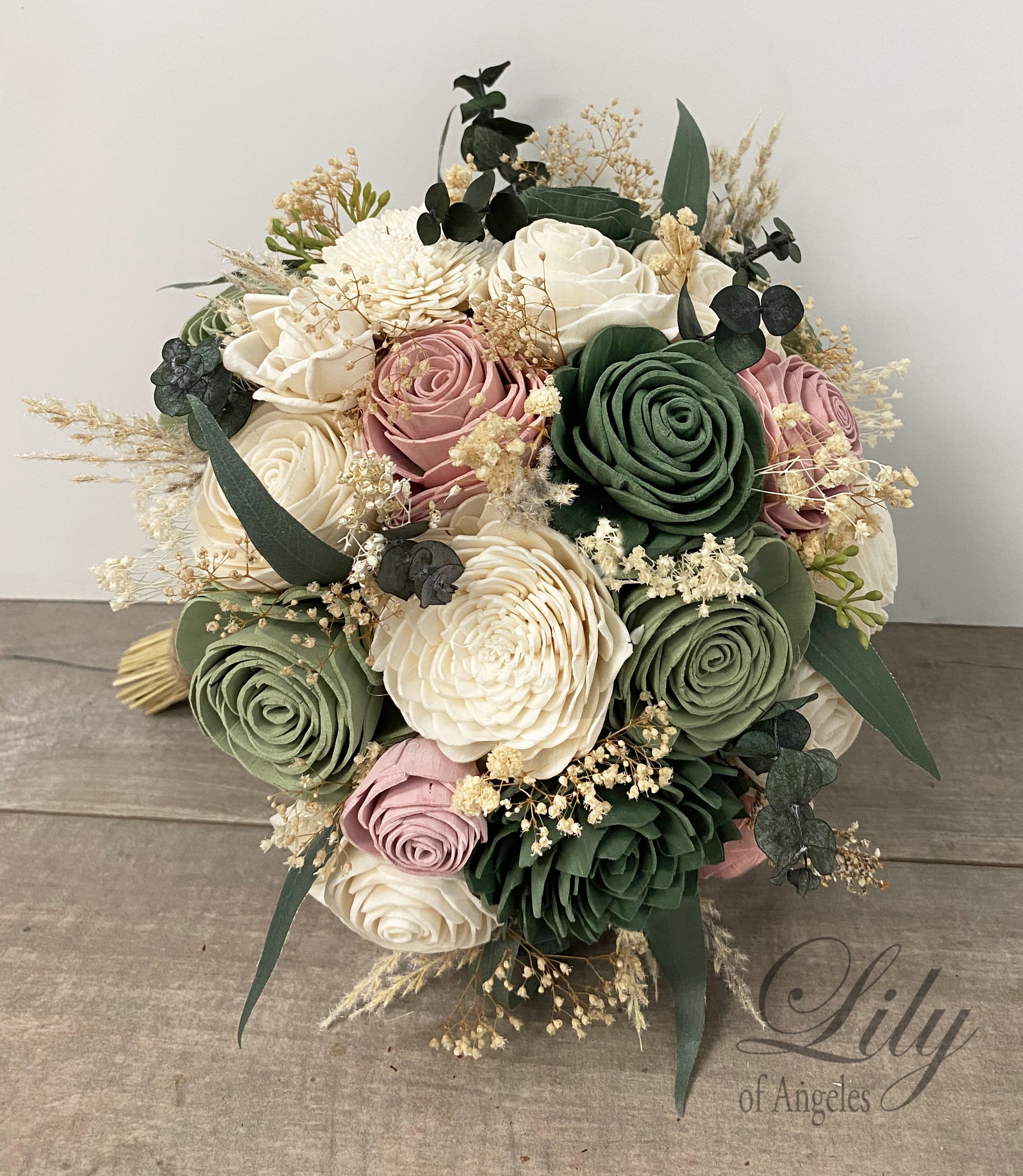 Petal Dust Bouquet